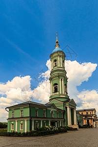 对抗蓝天的正统教堂寺庙白色宗教大教堂圆顶信仰基督历史建筑天空图片