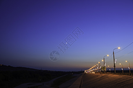 城市高速夜间城市运动运输旅行交通速度景观街道建筑场景背景