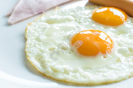 双蛋食物火腿盘子午餐香肠营养油炸早餐白色图片
