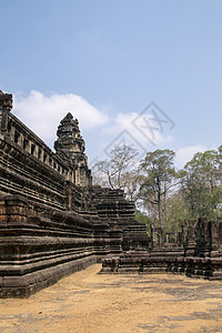 令人印象深刻的Baphuon寺庙后高历史性假期佛教徒高棉语宗教天空旅行文化蓝色遗产图片