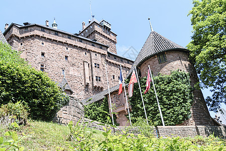 城堡的包围入口建筑学地标旅游建筑艺术历史历史性旗杆城市图片