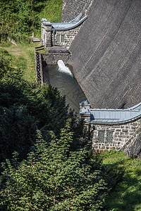 Bergische地区Neye大坝饮用水天空屏障反思水库湖景蓝色水量绿色技术图片