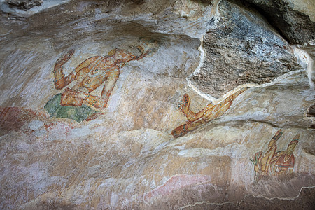 在皇宫的著名绘画 位于Sigiriya岩石上石头文化少女们胸部画廊壁画艺术女孩水果洞穴图片