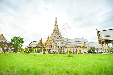 泰国华丽的神庙 索顿瓦拉拉姆地方旅游假期历史游客寺庙奢华艺术文化金子图片