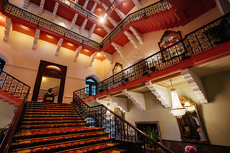 印度孟买Taj Mahal宫旅游殖民建筑酒店楼梯奢华地标城市游客观光图片