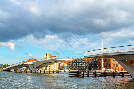 哥本哈根的Trawbridge建筑学城市景观旅游住宅地标建筑天空街道河岸图片