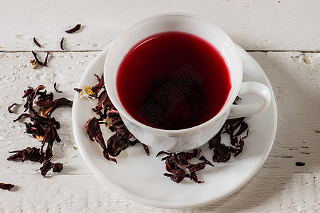 卡卡德红茶加干鲜花杯草本桌子白色草本植物食物叶子药品红色盘子花瓣图片