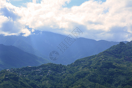 马来西亚萨巴Saba的基纳巴卢山风景图旅游蓝色绿色场景旅行公园天空国家优势遗产图片