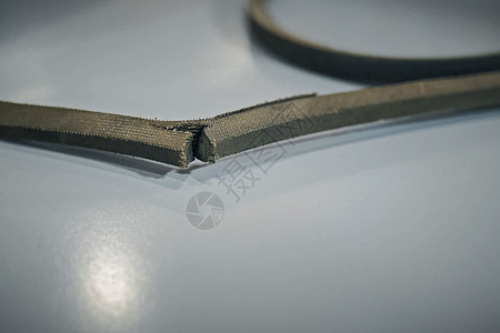 断裂的橡皮带磁带传输工程职业雕刻金属技术电视工具发动机合金机械图片