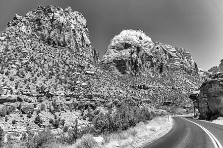 犹他州锡安国家公园红乡公路蓝色峡谷地方风景曲线地标地质学爬坡田园悬崖图片