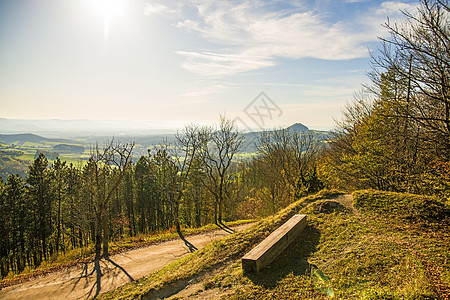 雷赫伯格到Hohenstau山的 卡尔瓦里方式图片