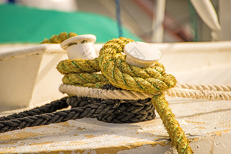 锚系线的绳节棕色船运海洋刀具港口码头安全麻绳航海圆圈图片