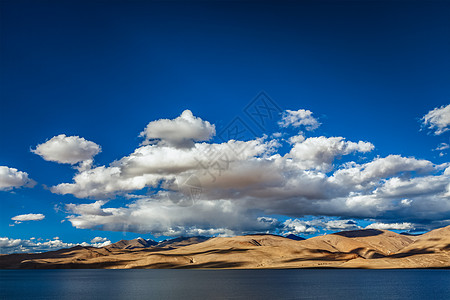 托索莫里里里 拉达赫阴影高山灯光天空山脉风景日落戏剧性湖泊图片