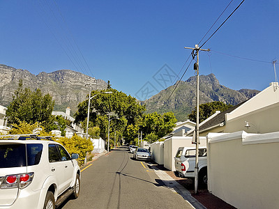 南非开普敦Claremont街 全景色桌山城市生活公园全景旅行街道远足风景蓝色汽车村庄图片