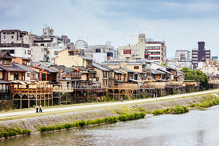 日本京都的旅游地标河岸建筑餐厅太阳建筑学城市反射历史图片