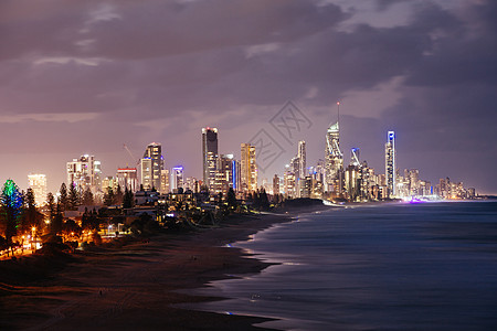 金海岸天线澳大利亚昆士兰州反射天空旅行旅游冲浪者假期摩天大楼冲浪城市海岸线图片