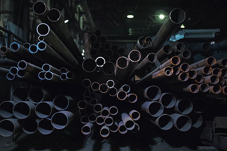 工厂仓库的管道 泵式压缩机管道气体压缩机管子水平工程工业金属石油技术存储图片