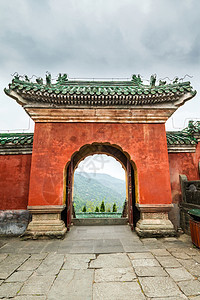 中国武当修道院 傅振寺入口公园红色寺庙宗教国家图片