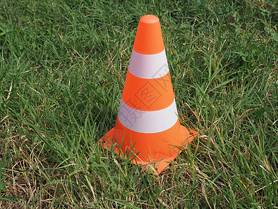 电流锥形标志白色红色交通作品橙子锥体路标工程安全危险图片