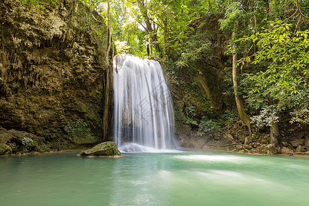 埃拉万瀑布这一美丽的热带雨林 没有长期暴露热带植物国家公园天堂瀑布旅游旅行假期晴天图片