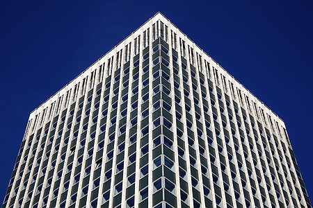 现代塔楼块办公大楼摩天大楼 未来弧玻璃蓝色建筑金融仰视图市中心商业城市生活地标省会图片