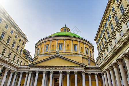 米兰市中心圣卡洛·科索新古典教堂图片