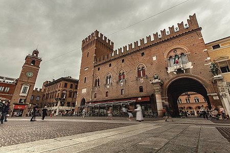 意大利Ferrara的广场2图片