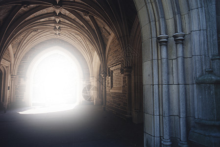 古古城堡阴影入口通道走廊教会旅行艺术建筑学城堡地牢图片