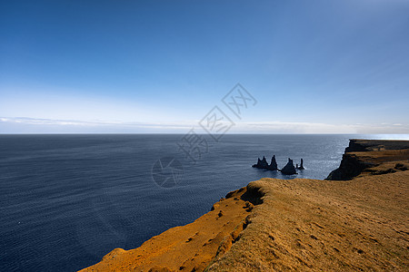 维克岩假期旅行蓝色悬崖石头鸟瞰图海岸线海岸海滩沿海图片