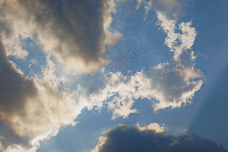 天空中云彩照像气象阳光蓝色风景气候天堂天气环境场景自由图片