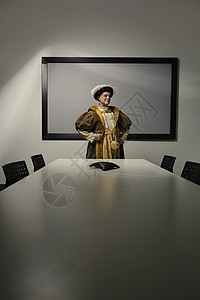 亨利八世国王正站在会议室里领导办公室主席老板古装决策者舞台版税帽子演员图片