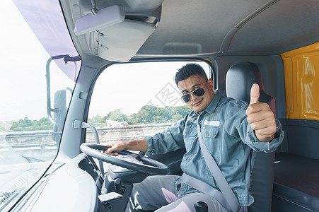 专业卡车运输司机运输后勤车轮商业男人货车工作服务职业保险男性图片