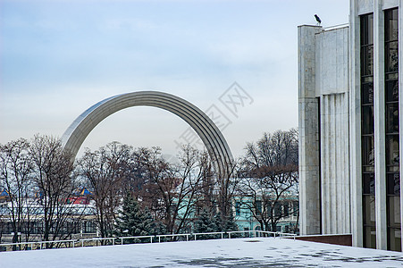 基辅人民友谊Archis景观雕像历史雕塑建筑学历史性中心彩虹建筑游客图片