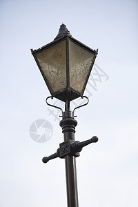 旧式街灯笼对天亮金属玻璃路灯天空图片