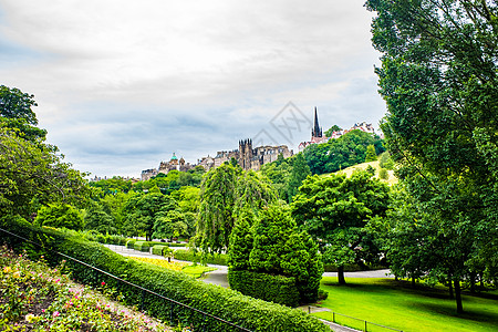 苏格兰爱丁堡的旧景象 来自王子街花园绿色城堡建筑旅游地标历史性建筑学旅行花园天空图片