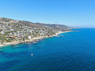 加利福尼亚州拉古纳海滩海岸线空中观察旅游游客假期目的地鸟瞰图风景海滩支撑全景太阳图片