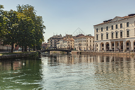 在Treviso 6的布兰内利运河视图图片