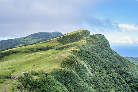 美丽的草原 川川谷 高林山的草原公吨森林国家农田场地顶峰土地种植园晴天场景图片