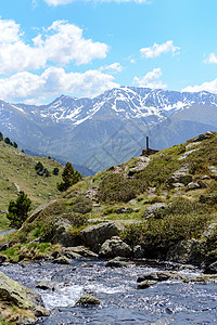 在奥丁的安道尔比利牛斯山脉 美景远足旅游爬坡山脉荒野自由踪迹场景石头顶峰全景图片