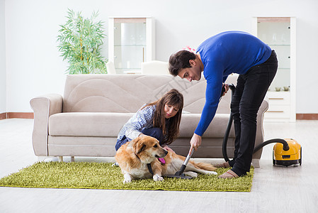 丈夫用狗皮打扫卫生间感情小狗头发动物美容师友谊猎犬微笑跳蚤女士图片