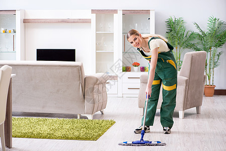 女性清洁洗净地板妇女扫帚海绵清洁工刷子家庭女士房子微笑地面灰尘图片