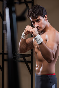 体操体育锻炼的肌肉男拳击手力量健康肌肉盒子运动员哑铃举重杠铃拳击图片