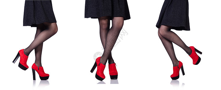 穿着红鞋的女子双腿在白色上被孤立女士女性裙子皮革红色高跟鞋紧身衣拼贴画齿轮短剑图片