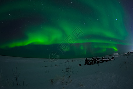 夜空中的北极光 苔原中的北极光星星极光星系天文学太阳辉光旅行圆圈天空北极星图片