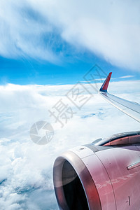 从飞机的窗口视图 F发动机窗户飞行天空交通云景摄影引擎旅游运输图片