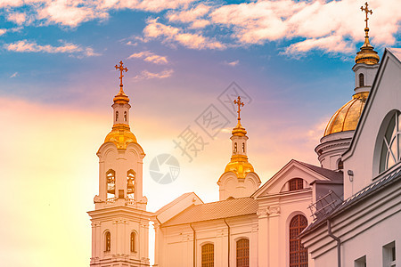 白俄罗斯维捷布斯克日落东正教教堂图片