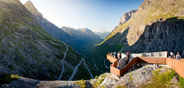 挪威 欧洲的Trollstigen山路运输旅游小路旅行戏剧性风景巨魔全景悬崖岩石图片