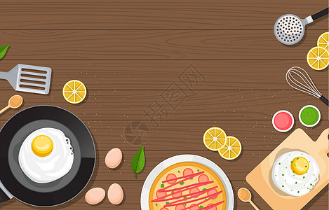 烹饪木制餐桌上的鸡蛋披萨 厨房厨房回滴柠檬树叶早餐排水器木板美食薄荷勺子午餐草药图片