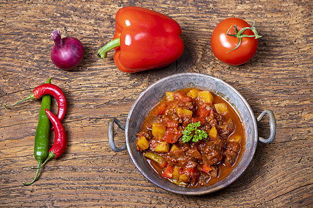 高棉语香菜辣椒草药猪肉美食乡村牛肉食谱面包土豆图片