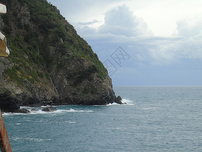 意大利里奥马吉埃尔支撑海滩天空旅行村庄旅游房子游客吸引力海岸线图片